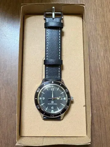 Movement In Motion 손목시계 남성용