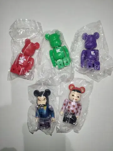 베어브릭 5체 복화술 등