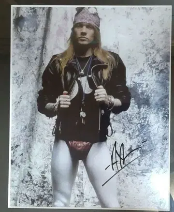 액슬 로즈 친필 사인 건즈 앤 로지즈