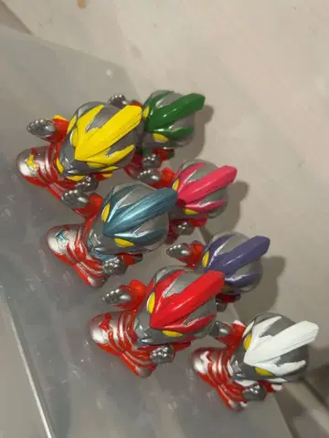 울트라맨 피규어 7체 세트