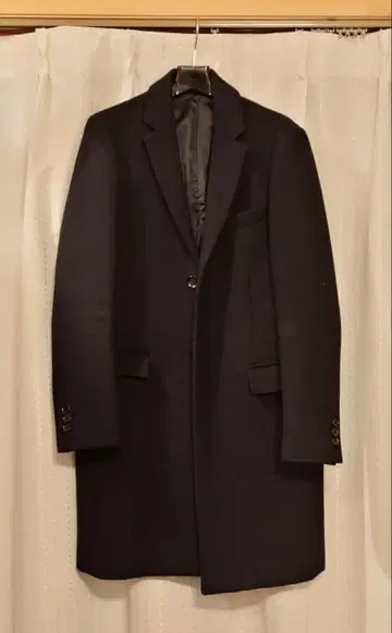 블랙 체스터 코트 2버튼