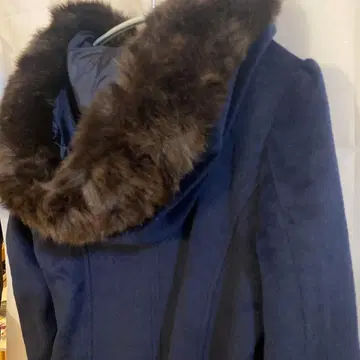 CECIL McBEE 네이비 퍼 후드 더플 코트