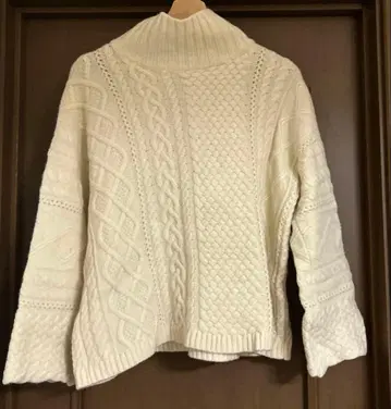 니트 플레어 니트 하이넥