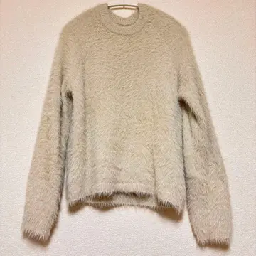 LrdR New Normal 샤기 페더 크루넥 스웨터 아이보리