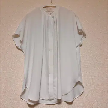 23구 백 새틴 암젠 펄 버튼 블라우스 38