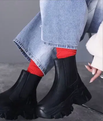 자바 콜라보 통굽 밑창 사이드 고어 숏부츠 LL