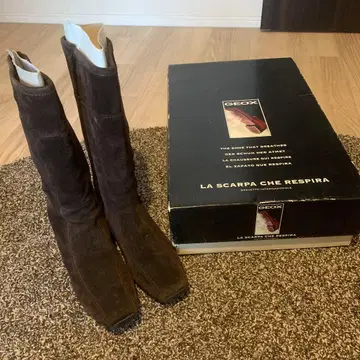 [ 미사용 새상품 ] GEOX 브라운 스웨이드 부츠