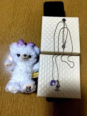 새상품 컨디션 최상 퍼프 봉제 인형과 디즈니 목걸이