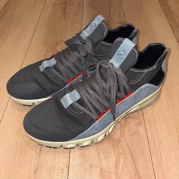 [컨디션 최상] ECCO MULTI-VENT GORE-TEX 스니커즈