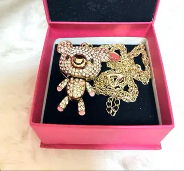 메조 피아노 10th 기념 한정판 스톤 펜던트 콜론짱