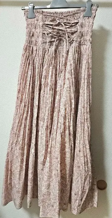 SNIDEL 꽃무늬 플레어 롱 스커트