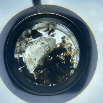 제파라 리비안 조약돌 목걸이 펜던트