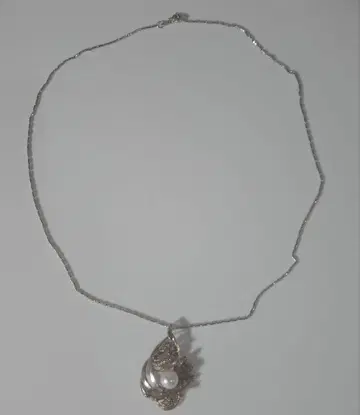 화이트 골드 목걸이 루비 펄