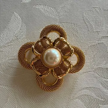 골드 꽃 모양 브로치 펄 장식 모네
