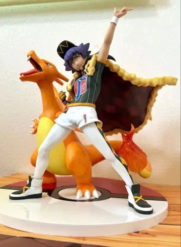 리자몽 피규어 포켓몬 센터 오리지널 외 박스 포함