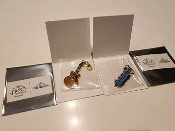 미세스 그린애플 메탈 참 컬렉션 와카이 기타 플로트