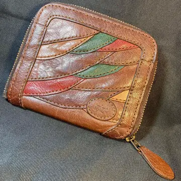 Ibiza 가죽 라운드 지퍼 접이식 지갑 컴팩트 브라운 계열