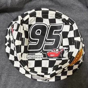 디즈니 카즈 라이트닝 맥퀸 버킷 햇