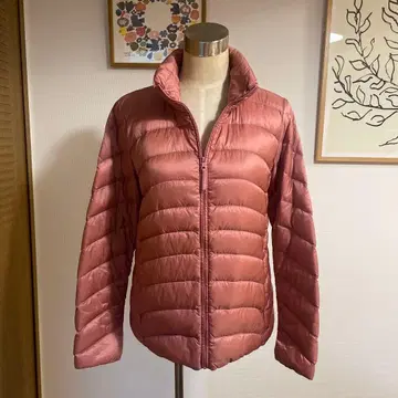 [ 새상품급 ] 유니클로 UNIQLO 핑크 다운 자켓