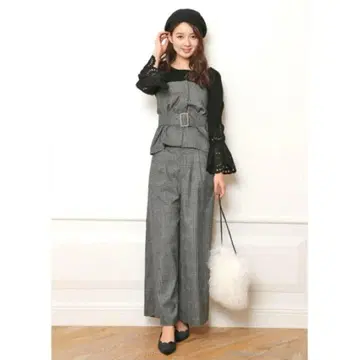 [새상품급] 마이 스트라다 벨티드 뷔스티에 x 팬츠 세트 38