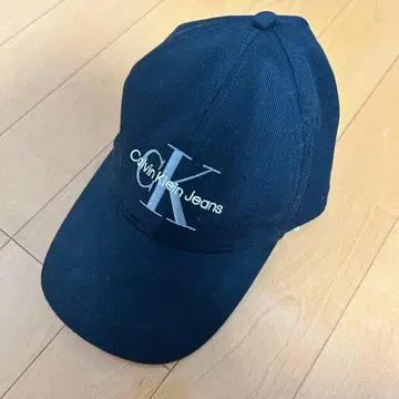 익명 배송 Calvin Klein Jeans 블랙 캡 OS