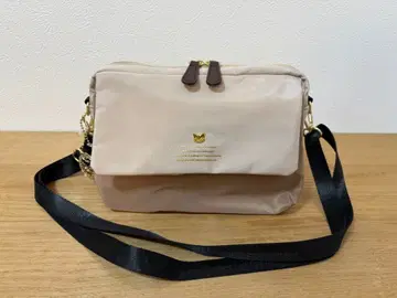 와치필드 베베다얀 숄더백 미사용 택 포함 베이지