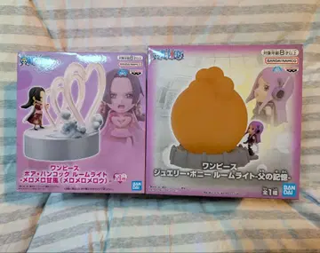 [미개봉품] 원피스 룸 라이트 핸콕, 보니 2개 세트