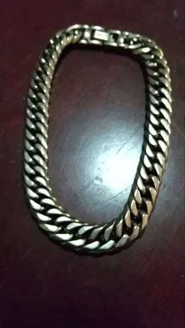 티타늄제 실버 체인 팔찌