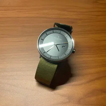 nordgreen PHILOSOPHER 올리브 그린