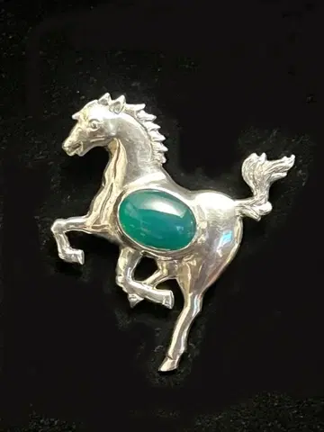 실버 925 브로치 말 그린 색석 빈티지