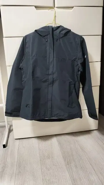 파이텐 지퍼 후드티 마운틴 파카 M 사이즈 (여성용)