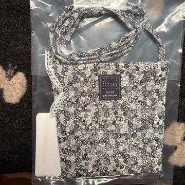 미나 페르호넨 포켓 백 스카이풀 skyful