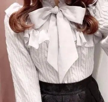 evelyn 아이스 그레이 리본 니트