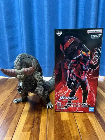 제일복권 B상 울트라맨 베리알 괴수대전 A상 고모라 괴수극치