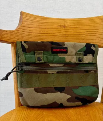 BRIEFING 브리핑 클러치백
