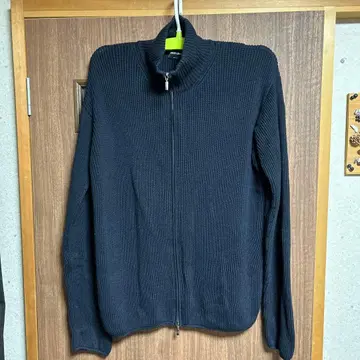 GIORGIO ARMANI 50 사이즈 가디건 블랙 ITALY 제