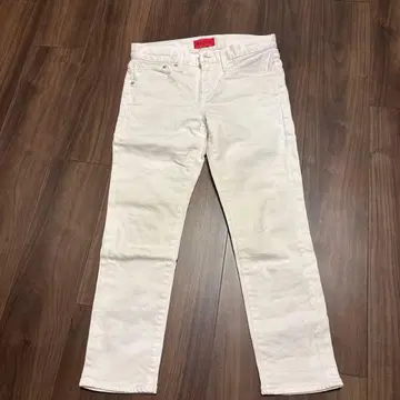 RED CARD 화이트 데님 팬츠