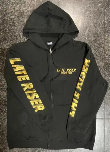 레이트 라이저(LATE RISER) 블랙 후드티