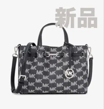 마이클코어스 CARSON 센터 지퍼 새첼 스몰 백 새상품