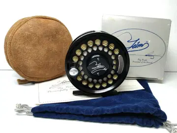 티톤 플라이 릴, No.5 블랙 덤 포함