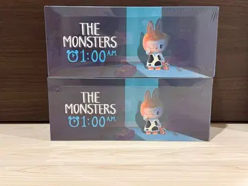 THE MONSTERS 1:00 AM 피규어 2종 모듬 러브브 새상품