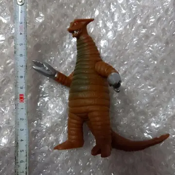 레어 울트라500 사드라 울트라맨