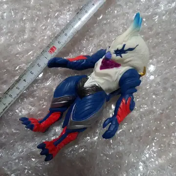 레어 울트라 500 갓츠 거너 가름 울트라맨