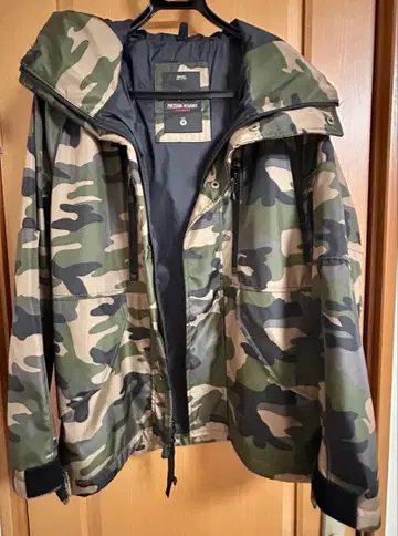 GAP 카모플라쥬 후드 부착 밀리터리 자켓 M