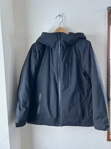 유니클로 다운 숏코트