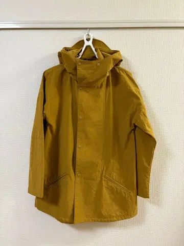 AXESQUIN 아키노히 마운틴 파카