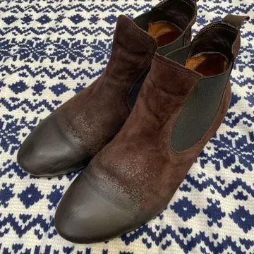 [ 최종 가격 인하 ] Think! 사이드 고어 숏부츠 25cm