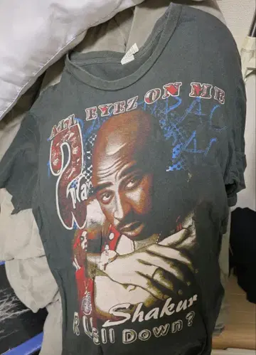 2pac 프린트 셔츠