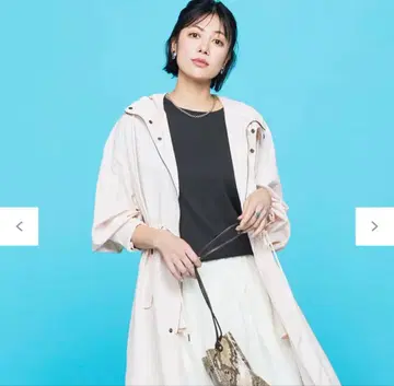 UNFILO 새상품 미사용 M 사이즈 모즈 코트