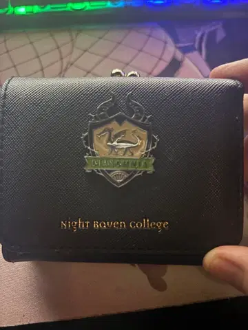 트위스테 가마구치 지갑 디어소니아